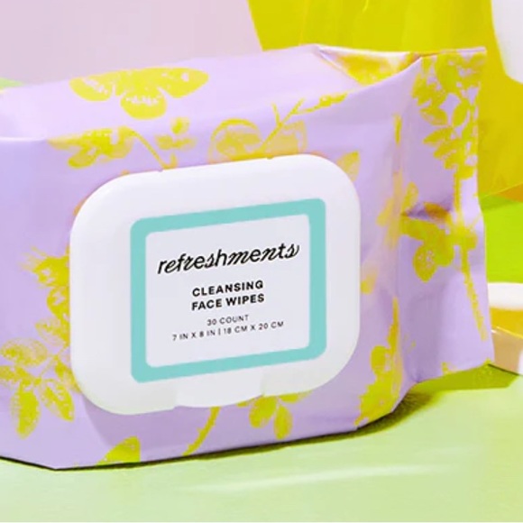 Refreshments Cleansing Face Wipes - Picture 2 of 4
